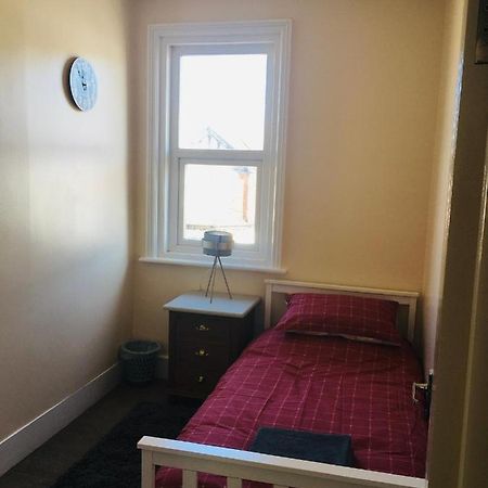 4 Bedroom Maisonette In Bexhill Town Centre מראה חיצוני תמונה